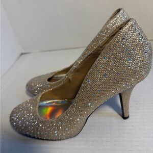 Silver Slipper Sparkling Rhinestone Heels 7